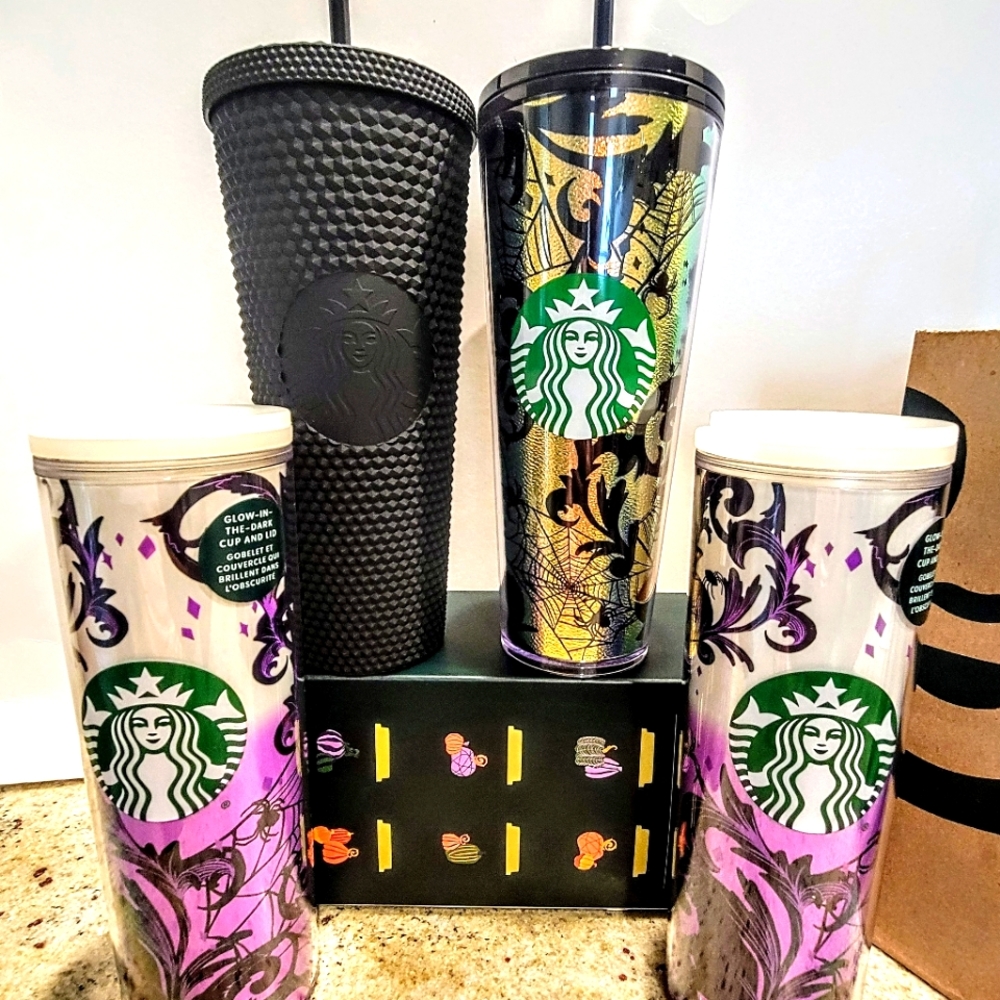 SOLD! Starbucks Halloween 2021 5pc set GITD!!